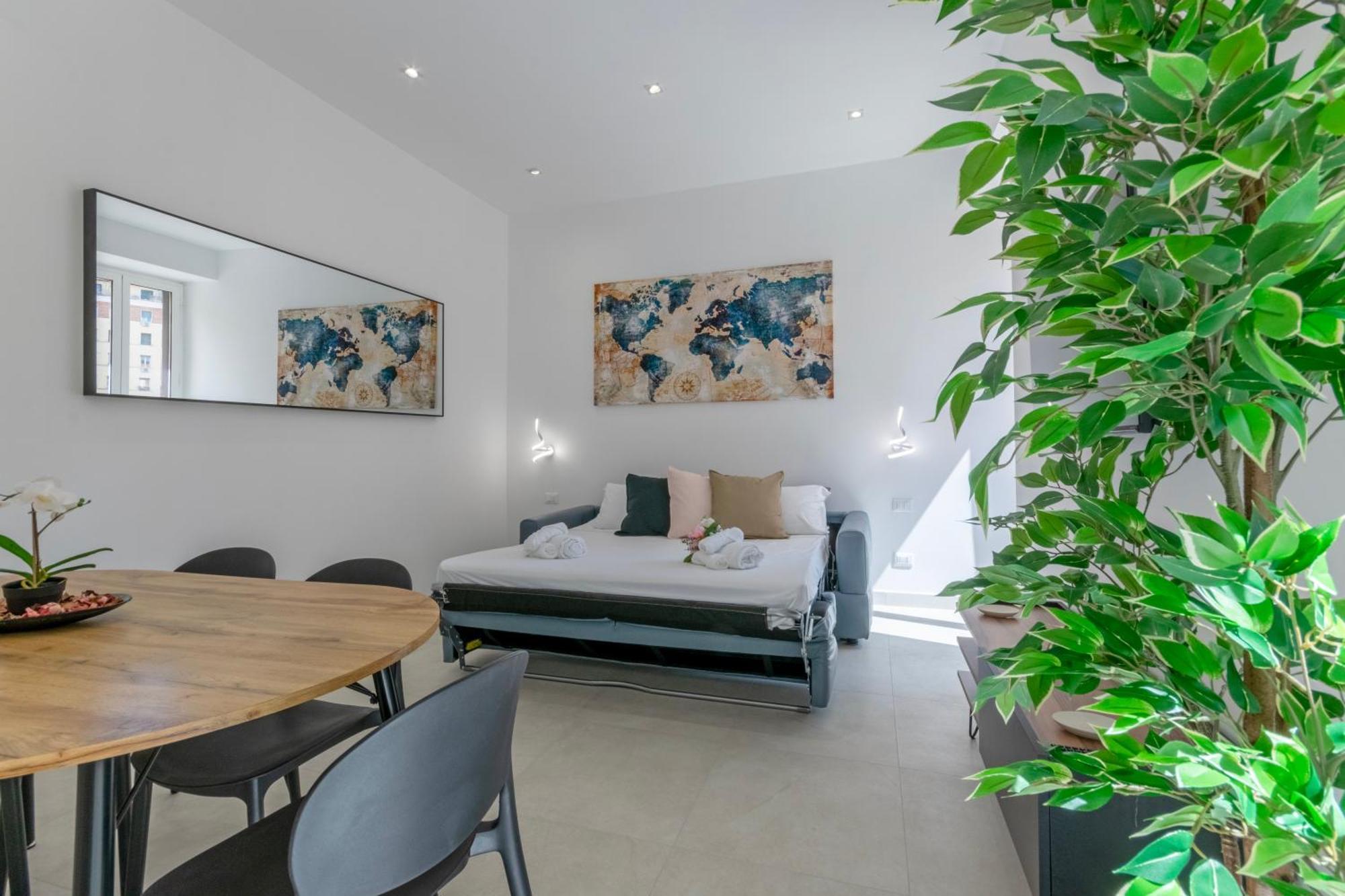 Near To Colosseum Re-house Apartment